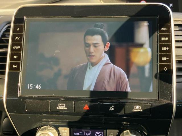 セレナ eパワーオーテックスポーツスペック 新品タイヤ/保証書/社外 10インチ SDナビ/インテリジェントルームミラー/エマージェンシーブレーキ/両側電動スライドドア/アラウンドビューモニター/車線逸脱防止支援システム/シート 合皮 ドラレコ(12枚目)