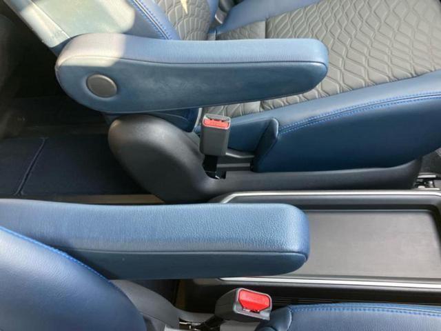 セレナ eパワーオーテックスポーツスペック 新品タイヤ/保証書/社外 10インチ SDナビ/インテリジェントルームミラー/エマージェンシーブレーキ/両側電動スライドドア/アラウンドビューモニター/車線逸脱防止支援システム/シート 合皮 ドラレコ(36枚目)