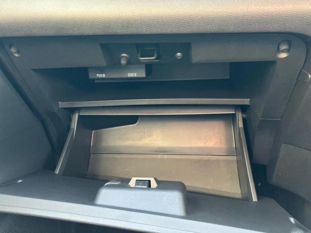 セレナ eパワーオーテックスポーツスペック 新品タイヤ/保証書/社外 10インチ SDナビ/インテリジェントルームミラー/エマージェンシーブレーキ/両側電動スライドドア/アラウンドビューモニター/車線逸脱防止支援システム/シート 合皮 ドラレコ(45枚目)