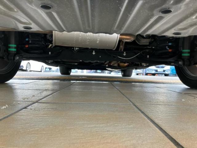 セレナ eパワーオーテックスポーツスペック 新品タイヤ/保証書/社外 10インチ SDナビ/インテリジェントルームミラー/エマージェンシーブレーキ/両側電動スライドドア/アラウンドビューモニター/車線逸脱防止支援システム/シート 合皮 ドラレコ(50枚目)