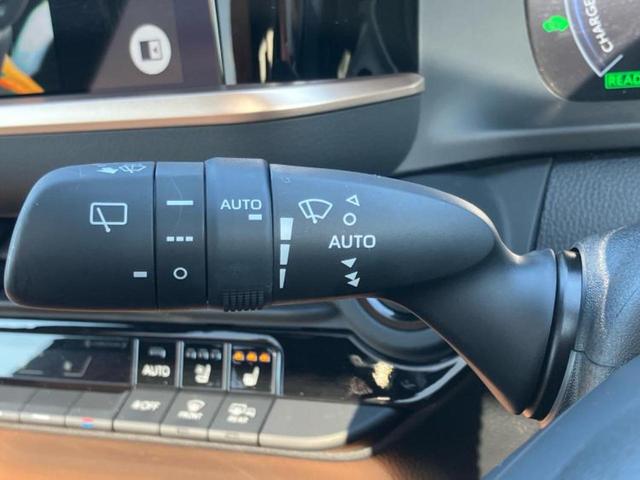 クラウンスポーツ 4WD Z パノラマルーフ/純正エアロ/保証書/純正 12.3インチ メモリーナビ/デジタルインナーミラー/トヨタセーフティセンス/エアーシート 前席/パノラミックビューモニター/車線逸脱防止支援システム 4WD(18枚目)