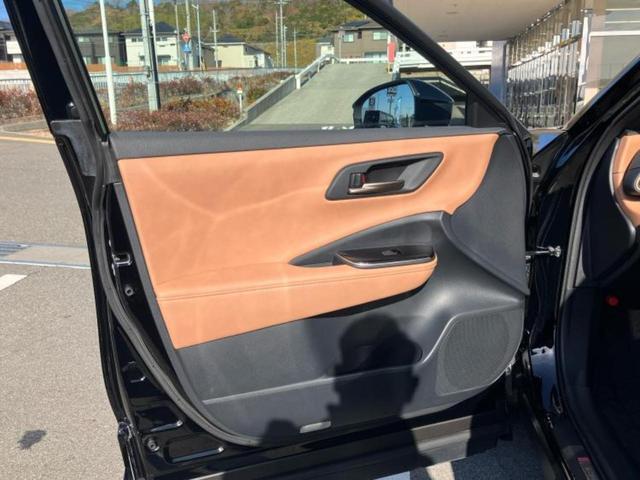 クラウンスポーツ 4WD Z パノラマルーフ/純正エアロ/保証書/純正 12.3インチ メモリーナビ/デジタルインナーミラー/トヨタセーフティセンス/エアーシート 前席/パノラミックビューモニター/車線逸脱防止支援システム 4WD(22枚目)