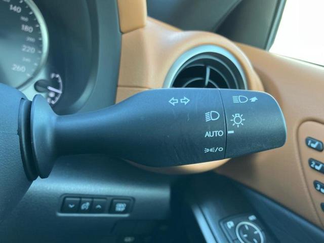 IS IS300hバージョンL 新品タイヤ/保証書/純正 10.3インチ メモリーナビ/プリクラッシュセーフティ/エアーシート 前席/パノラミックビューモニター/車線逸脱防止支援システム/シート フルレザー/ドライブレコーダー 社外(16枚目)