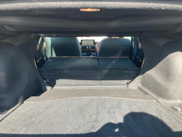 IS IS300hバージョンL 新品タイヤ/保証書/純正 10.3インチ メモリーナビ/プリクラッシュセーフティ/エアーシート 前席/パノラミックビューモニター/車線逸脱防止支援システム/シート フルレザー/ドライブレコーダー 社外(19枚目)