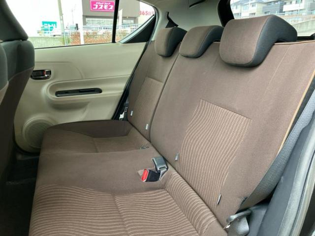 アクア Ｇ　保証書／純正　ＳＤナビ／ヘッドランプ　ＬＥＤ／Ｂｌｕｅｔｏｏｔｈ接続／ＥＴＣ／ＥＢＤ付ＡＢＳ／横滑り防止装置／アイドリングストップ／バックモニター／ワンセグＴＶ／ＤＶＤ／エアバッグ　運転席　ＤＶＤ再生（8枚目）