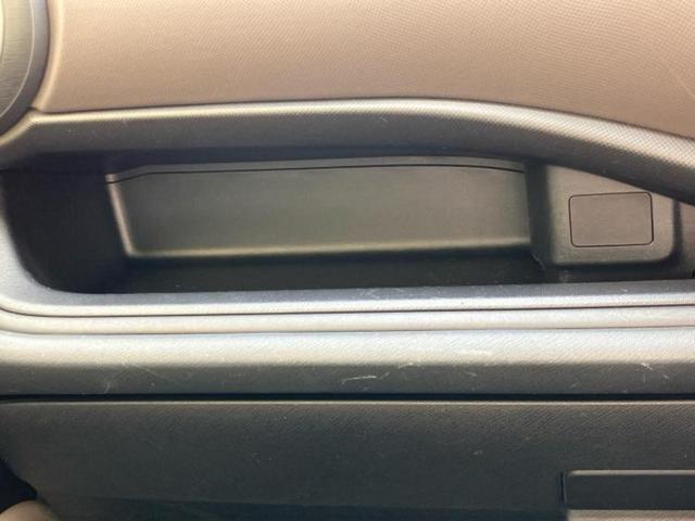 アクア Ｇ　保証書／純正　ＳＤナビ／ヘッドランプ　ＬＥＤ／Ｂｌｕｅｔｏｏｔｈ接続／ＥＴＣ／ＥＢＤ付ＡＢＳ／横滑り防止装置／アイドリングストップ／バックモニター／ワンセグＴＶ／ＤＶＤ／エアバッグ　運転席　ＤＶＤ再生（40枚目）