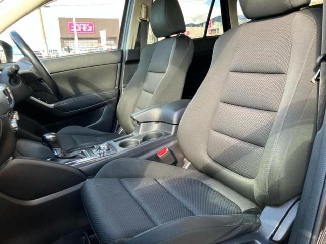 ＣＸ－５ ＸＤプロアクティブ　新品タイヤ／純正　ＳＤナビ／衝突安全装置／車線逸脱防止支援システム／ヘッドランプ　ＬＥＤ／ＥＴＣ／ＥＢＤ付ＡＢＳ／横滑り防止装置／アイドリングストップ／バックモニター／ワンセグＴＶ／ＤＶＤ　ＤＶＤ再生（7枚目）