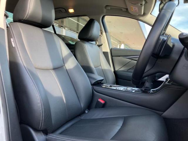 スカイライン ＧＴタイプＳＰ　ＢＯＳＥ／保証書／純正　ＳＤナビ／衝突安全装置／シートヒーター／アラウンドビューモニター／車線逸脱防止支援システム／シート　フルレザー／プロパイロット／ヘッドランプ　ＬＥＤ／ＥＴＣ／ＥＢＤ付ＡＢＳ（4枚目）