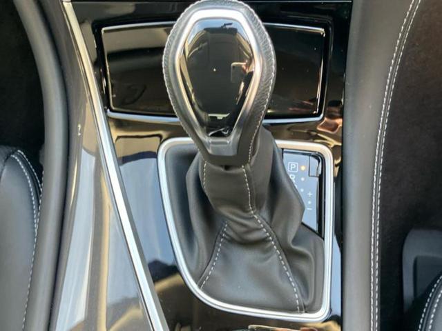 スカイライン ＧＴタイプＳＰ　ＢＯＳＥ／保証書／純正　ＳＤナビ／衝突安全装置／シートヒーター／アラウンドビューモニター／車線逸脱防止支援システム／シート　フルレザー／プロパイロット／ヘッドランプ　ＬＥＤ／ＥＴＣ／ＥＢＤ付ＡＢＳ（17枚目）