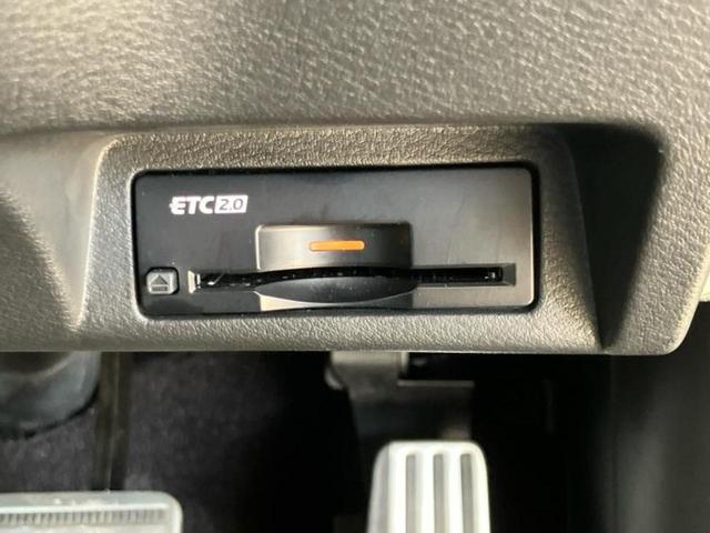 スカイライン ＧＴタイプＳＰ　ＢＯＳＥ／保証書／純正　ＳＤナビ／衝突安全装置／シートヒーター／アラウンドビューモニター／車線逸脱防止支援システム／シート　フルレザー／プロパイロット／ヘッドランプ　ＬＥＤ／ＥＴＣ／ＥＢＤ付ＡＢＳ（18枚目）