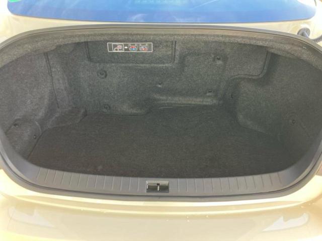 スカイライン ＧＴタイプＳＰ　ＢＯＳＥ／保証書／純正　ＳＤナビ／衝突安全装置／シートヒーター／アラウンドビューモニター／車線逸脱防止支援システム／シート　フルレザー／プロパイロット／ヘッドランプ　ＬＥＤ／ＥＴＣ／ＥＢＤ付ＡＢＳ（19枚目）