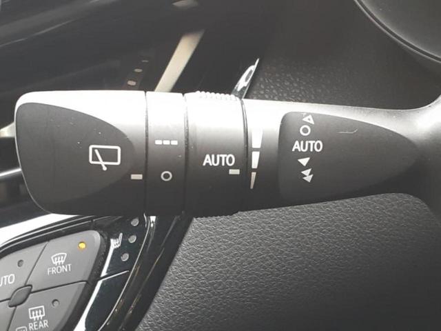 Ｃ－ＨＲ Ｇモードネロ　新品タイヤ／保証書／純正　９インチ　ＳＤナビ／トヨタセーフティセンス／シートヒーター　前席／車線逸脱防止支援システム／シート　ハーフレザー／ヘッドランプ　ＬＥＤ／Ｂｌｕｅｔｏｏｔｈ接続　バックカメラ（16枚目）