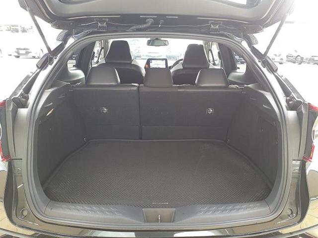 Ｃ－ＨＲ Ｇモードネロ　新品タイヤ／保証書／純正　９インチ　ＳＤナビ／トヨタセーフティセンス／シートヒーター　前席／車線逸脱防止支援システム／シート　ハーフレザー／ヘッドランプ　ＬＥＤ／Ｂｌｕｅｔｏｏｔｈ接続　バックカメラ（19枚目）