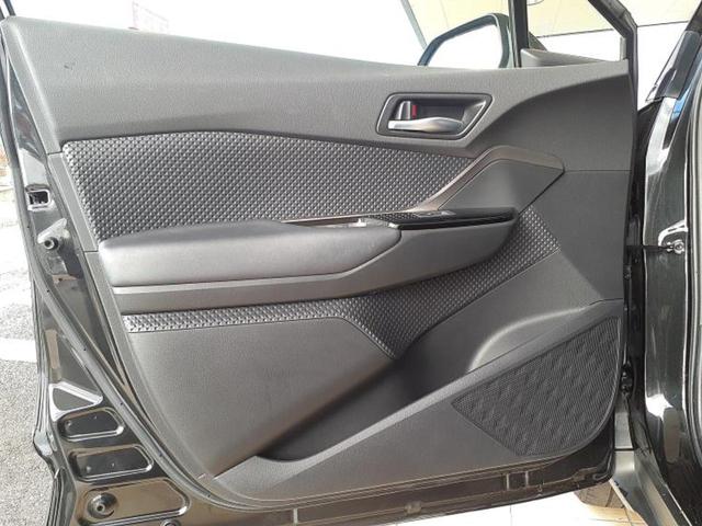 Ｃ－ＨＲ Ｇモードネロ　新品タイヤ／保証書／純正　９インチ　ＳＤナビ／トヨタセーフティセンス／シートヒーター　前席／車線逸脱防止支援システム／シート　ハーフレザー／ヘッドランプ　ＬＥＤ／Ｂｌｕｅｔｏｏｔｈ接続　バックカメラ（22枚目）