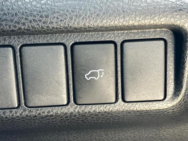 ハリアー プレミアムメタルアンドレザーパッケージ　新品タイヤ／純正エアロ／保証書／社外　１０インチ　ＳＤナビ／衝突安全装置／シートヒーター／車線逸脱防止支援システム／シート　フルレザー／電動バックドア／ヘッドランプ　ＬＥＤ／ＥＴＣ／ＥＢＤ付ＡＢＳ（32枚目）