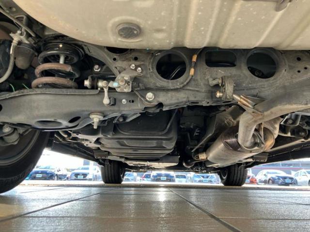 ハリアー プレミアムメタルアンドレザーパッケージ　新品タイヤ／純正エアロ／保証書／社外　１０インチ　ＳＤナビ／衝突安全装置／シートヒーター／車線逸脱防止支援システム／シート　フルレザー／電動バックドア／ヘッドランプ　ＬＥＤ／ＥＴＣ／ＥＢＤ付ＡＢＳ（49枚目）