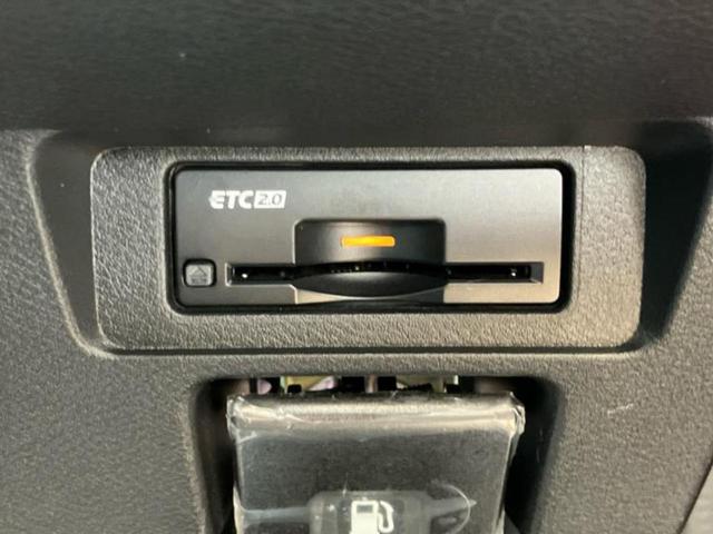 オーラ Ｇレザーエディション　ＢＯＳＥ／保証書／純正　９インチ　メモリーナビ／衝突安全装置／全方位モニター／車線逸脱防止支援システム／シート　フルレザー／プロパイロット／ドライブレコーダー　純正／ヘッドランプ　ＬＥＤ　革シート（18枚目）