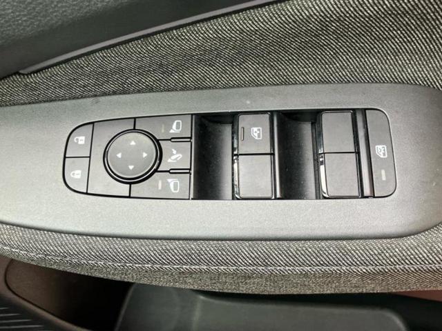 オーラ Ｇレザーエディション　ＢＯＳＥ／保証書／純正　９インチ　メモリーナビ／衝突安全装置／全方位モニター／車線逸脱防止支援システム／シート　フルレザー／プロパイロット／ドライブレコーダー　純正／ヘッドランプ　ＬＥＤ　革シート（28枚目）