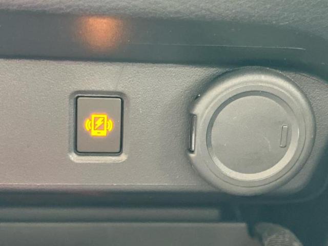 オーラ Ｇレザーエディション　ＢＯＳＥ／保証書／純正　９インチ　メモリーナビ／衝突安全装置／全方位モニター／車線逸脱防止支援システム／シート　フルレザー／プロパイロット／ドライブレコーダー　純正／ヘッドランプ　ＬＥＤ　革シート（43枚目）