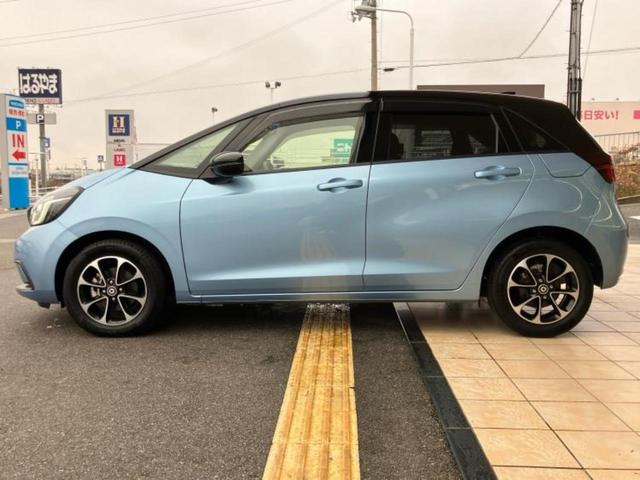 フィット ホーム　社外　８インチ　ナビ／ホンダセンシング／車線逸脱防止支援システム／ドライブレコーダー　社外／ヘッドランプ　ＬＥＤ／ＥＴＣ／ＥＢＤ付ＡＢＳ／横滑り防止装置／アイドリングストップ／クルーズコントロール（2枚目）