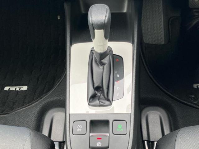 フィット ベーシック　保証書／純正　８インチ　ＳＤナビ／ホンダセンシング／車線逸脱防止支援システム／ドライブレコーダー　純正／Ｂｌｕｅｔｏｏｔｈ接続／ＥＴＣ／ＥＢＤ付ＡＢＳ／横滑り防止装置／アイドリングストップ　ドラレコ（18枚目）