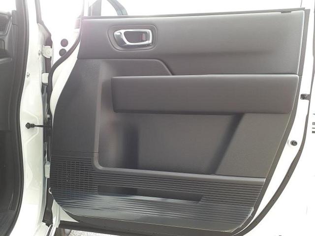 ステップワゴン スパーダ　保証書／純正　１１インチ　ナビ／フリップダウンモニター　純正　１５．６インチ／ホンダセンシング／両側電動スライドドア／シートヒーター　前席／車線逸脱防止支援システム／電動バックドア／登録済未使用車（22枚目）