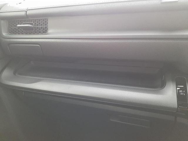 ステップワゴン スパーダ　保証書／純正　１１インチ　ナビ／フリップダウンモニター　純正　１５．６インチ／ホンダセンシング／両側電動スライドドア／シートヒーター　前席／車線逸脱防止支援システム／電動バックドア／登録済未使用車（45枚目）