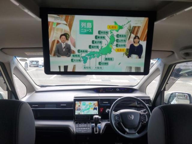 ステップワゴンスパーダ スパーダクールスピリット・ホンダセンシング　新品タイヤ／保証書／純正　１０インチ　ＳＤナビ／フリップダウンモニター　純正　１１．６インチ／ホンダセンシング／両側電動スライドドア／シートヒーター　前席／マルチビューカメラシステム　後席モニター（9枚目）