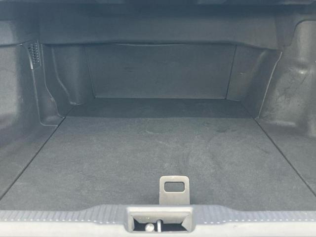 クラウンハイブリッド ＲＳアドバンス　サンルーフ／保証書／純正　１０．３インチ　メモリーナビ／デジタルインナーミラー／トヨタセーフティセンス／エアーシート　前席／パノラミックビューモニター／車線逸脱防止支援システム／シート　合皮　ドラレコ（8枚目）