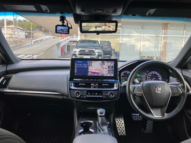 クラウンハイブリッド ＲＳアドバンス　サンルーフ／保証書／純正　１０．３インチ　メモリーナビ／デジタルインナーミラー／トヨタセーフティセンス／エアーシート　前席／パノラミックビューモニター／車線逸脱防止支援システム／シート　合皮　ドラレコ（9枚目）