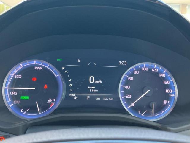 クラウンハイブリッド ＲＳアドバンス　サンルーフ／保証書／純正　１０．３インチ　メモリーナビ／デジタルインナーミラー／トヨタセーフティセンス／エアーシート　前席／パノラミックビューモニター／車線逸脱防止支援システム／シート　合皮　ドラレコ（14枚目）