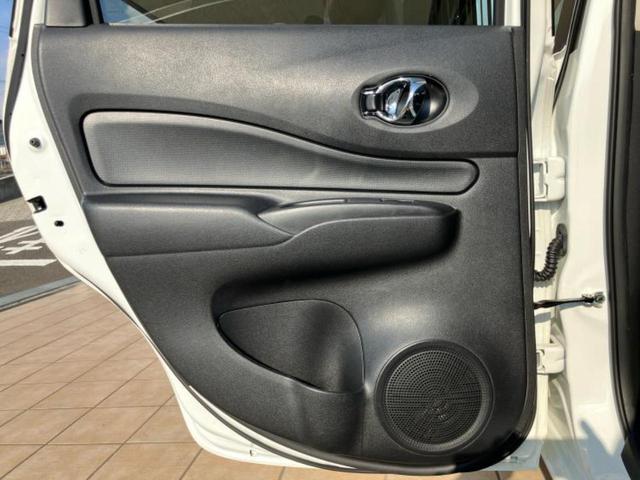 ノート eパワーX 新品タイヤ/保証書/純正 SDナビ/インテリジェントルームミラー/衝突安全装置/車線逸脱防止支援システム/ヘッドランプ LED/ETC/EBD付ABS/横滑り防止装置/アイドリングストップ(23枚目)