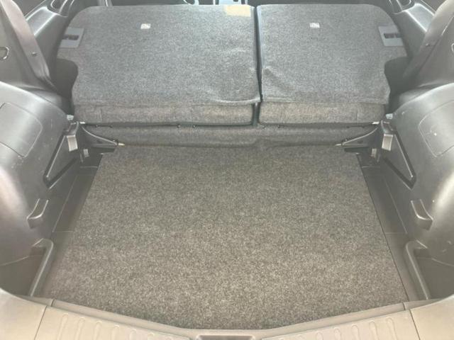 ノート eパワーX 新品タイヤ/保証書/純正 SDナビ/インテリジェントルームミラー/衝突安全装置/車線逸脱防止支援システム/ヘッドランプ LED/ETC/EBD付ABS/横滑り防止装置/アイドリングストップ(26枚目)