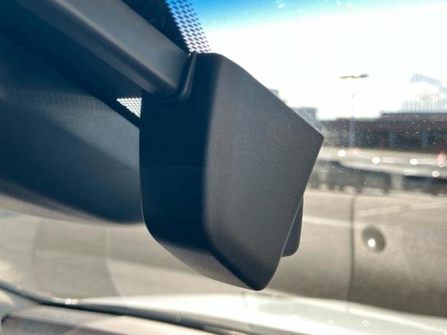 ＮＸ ＮＸ３００ｈ　Ｉパッケージ　純正　１０．３インチ　メモリーナビ／プリクラッシュセーフティ／シートヒーター／車線逸脱防止支援システム／シート　フルレザー／電動バックドア／ドライブレコーダー　前後／ヘッドランプ　３眼ＬＥＤ　革シート（40枚目）