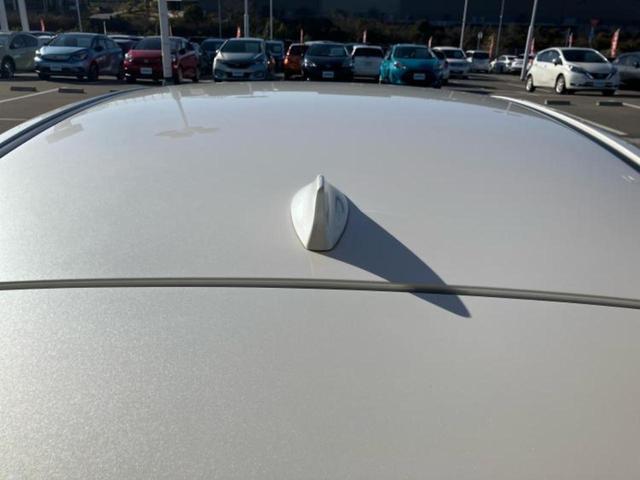 ＮＸ ＮＸ３００ｈ　Ｉパッケージ　純正　１０．３インチ　メモリーナビ／プリクラッシュセーフティ／シートヒーター／車線逸脱防止支援システム／シート　フルレザー／電動バックドア／ドライブレコーダー　前後／ヘッドランプ　３眼ＬＥＤ　革シート（51枚目）