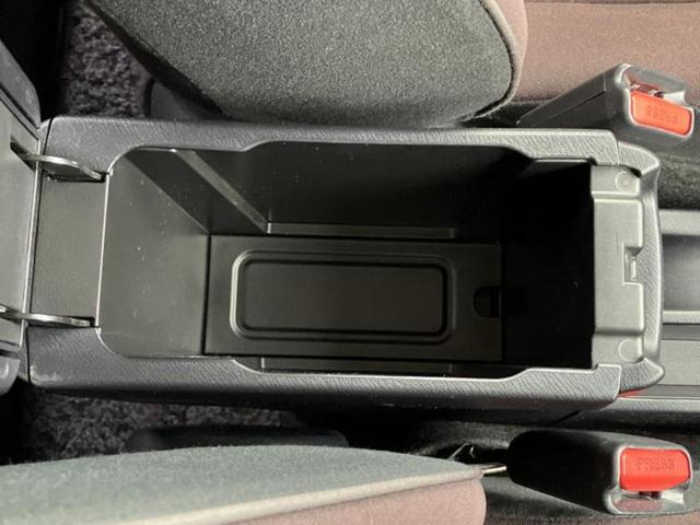 アクア Ｇ　社外　ＳＤナビ／ヘッドランプ　ＨＩＤ／ＥＴＣ／ＥＢＤ付ＡＢＳ／横滑り防止装置／アイドリングストップ／フルセグＴＶ／エアバッグ　運転席／エアバッグ　助手席／パワーウインドウ／キーレスエントリー（36枚目）