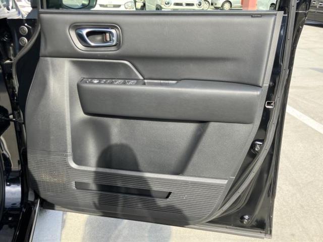 ステップワゴン ｅＨＥＶスパーダ　新品タイヤ／保証書／純正　１０インチ　ＳＤナビ／衝突安全装置／両側電動スライドドア／シートヒーター　前席／車線逸脱防止支援システム／シート　ハーフレザー／電動バックドア／ドライブレコーダー　前後（22枚目）