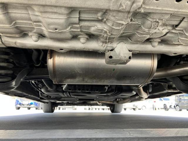 ステップワゴン ｅＨＥＶスパーダ　新品タイヤ／保証書／純正　１０インチ　ＳＤナビ／衝突安全装置／両側電動スライドドア／シートヒーター　前席／車線逸脱防止支援システム／シート　ハーフレザー／電動バックドア／ドライブレコーダー　前後（49枚目）