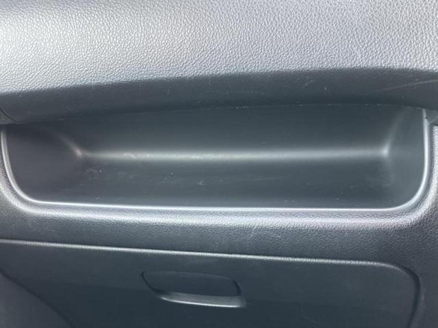 セレナ ハイウェイスターＨＶ　Ｖセレクション　新品タイヤ／保証書／純正　ＳＤナビ／フリップダウンモニター　社外　１０．２インチ／両側電動スライドドア／ヘッドランプ　ＨＩＤ／ＥＴＣ／ＥＢＤ付ＡＢＳ／横滑り防止装置／アイドリングストップ　後席モニター（47枚目）