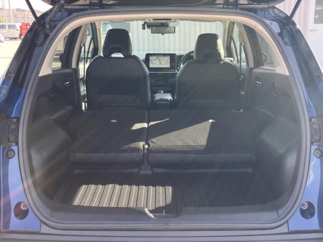 ノート オーテッククロスオーバー　新品タイヤ／保証書／純正　９インチ　ナビ／衝突安全装置／アラウンドビューモニター／車線逸脱防止支援システム／シート　ハーフレザー／プロパイロット／ヘッドランプ　ＬＥＤ／ＥＢＤ付ＡＢＳ　全周囲カメラ（20枚目）