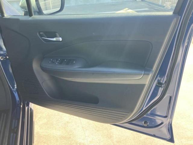 ノート オーテッククロスオーバー　新品タイヤ／保証書／純正　９インチ　ナビ／衝突安全装置／アラウンドビューモニター／車線逸脱防止支援システム／シート　ハーフレザー／プロパイロット／ヘッドランプ　ＬＥＤ／ＥＢＤ付ＡＢＳ　全周囲カメラ（21枚目）