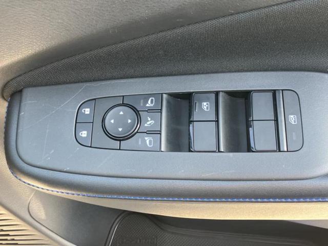 ノート オーテッククロスオーバー　新品タイヤ／保証書／純正　９インチ　ナビ／衝突安全装置／アラウンドビューモニター／車線逸脱防止支援システム／シート　ハーフレザー／プロパイロット／ヘッドランプ　ＬＥＤ／ＥＢＤ付ＡＢＳ　全周囲カメラ（29枚目）