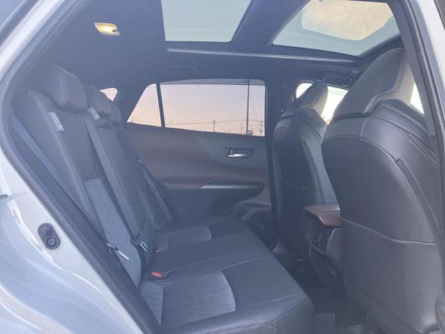 ハリアー Ｚ　サンルーフ／ＪＢＬ／保証書／純正　ＳＤナビ／デジタルインナーミラー／衝突安全装置／車線逸脱防止支援システム／シート　ハーフレザー／電動バックドア／ヘッドランプ　ＬＥＤ／ＥＴＣ／ＥＢＤ付ＡＢＳ（5枚目）