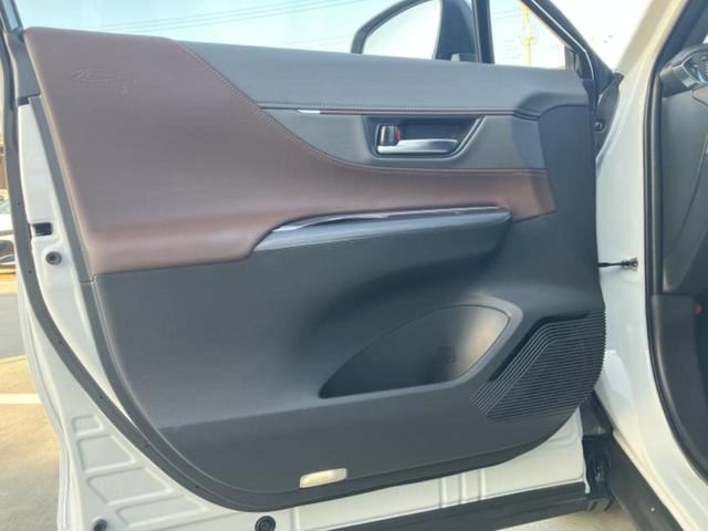 ハリアー Ｚ　サンルーフ／ＪＢＬ／保証書／純正　ＳＤナビ／デジタルインナーミラー／衝突安全装置／車線逸脱防止支援システム／シート　ハーフレザー／電動バックドア／ヘッドランプ　ＬＥＤ／ＥＴＣ／ＥＢＤ付ＡＢＳ（22枚目）