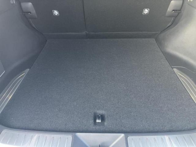 ハリアー Ｚ　サンルーフ／ＪＢＬ／保証書／純正　ＳＤナビ／デジタルインナーミラー／衝突安全装置／車線逸脱防止支援システム／シート　ハーフレザー／電動バックドア／ヘッドランプ　ＬＥＤ／ＥＴＣ／ＥＢＤ付ＡＢＳ（25枚目）