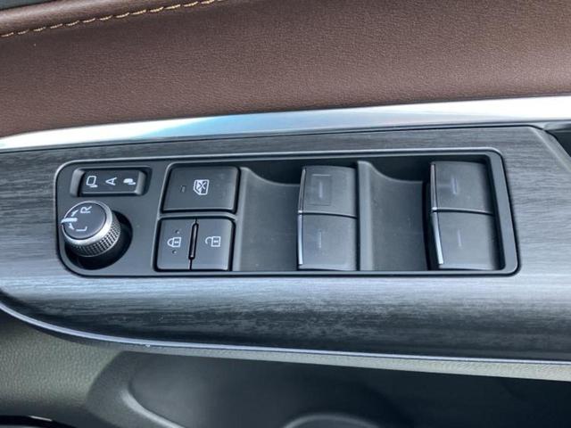 ハリアー Ｚ　サンルーフ／ＪＢＬ／保証書／純正　ＳＤナビ／デジタルインナーミラー／衝突安全装置／車線逸脱防止支援システム／シート　ハーフレザー／電動バックドア／ヘッドランプ　ＬＥＤ／ＥＴＣ／ＥＢＤ付ＡＢＳ（31枚目）