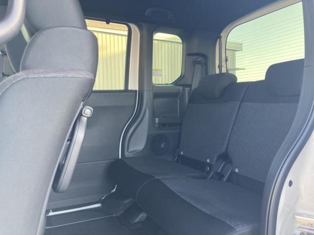 Ｎ－ＢＯＸカスタム ヒョウジュン　新品タイヤ／保証書／純正　９インチ　ナビ／ホンダセンシング／両側電動スライドドア／シートヒーター　前席／車線逸脱防止支援システム／ヘッドランプ　ＬＥＤ／ＥＢＤ付ＡＢＳ／横滑り防止装置　レーンアシスト（8枚目）