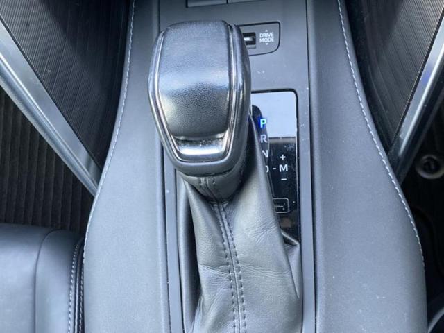 ハリアー G 新品タイヤ/保証書/ディスプレイオーディオ+ナビ8インチ/デジタルインナーミラー/トヨタセーフティセンス/車線逸脱防止支援システム/シート ハーフレザー/電動バックドア 衝突被害軽減システム ETC(18枚目)