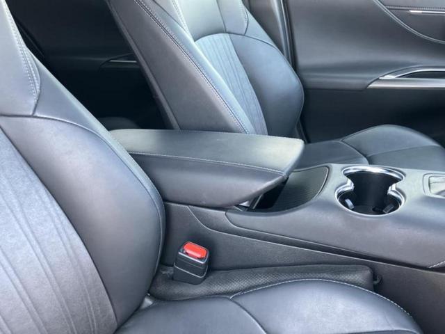 ハリアー G 新品タイヤ/保証書/ディスプレイオーディオ+ナビ8インチ/デジタルインナーミラー/トヨタセーフティセンス/車線逸脱防止支援システム/シート ハーフレザー/電動バックドア 衝突被害軽減システム ETC(35枚目)