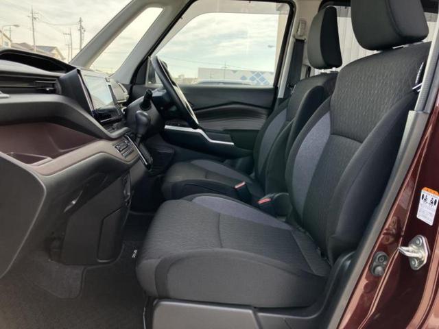 ソリオバンディット バンディットハイブリッドＭＶ　新品タイヤ／保証書／純正　９インチ　ナビ／フリップダウンモニター　社外　９インチ／デュアルカメラブレーキサポート（スズキ）／両側電動スライドドア／シートヒーター／全方位モニター　全周囲カメラ　ドラレコ（7枚目）